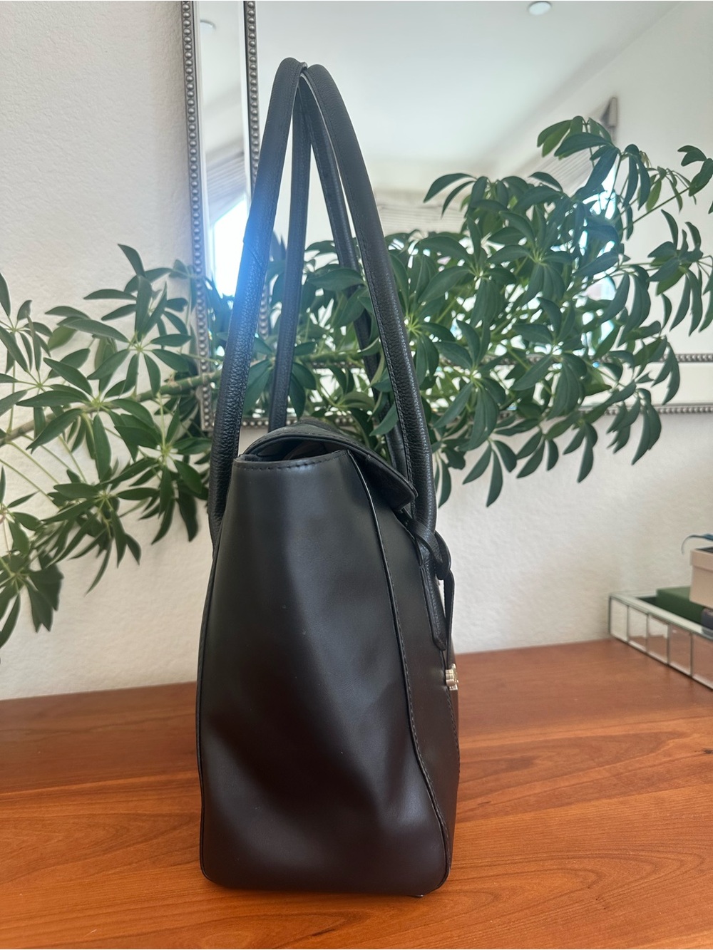 Radley London Palace Street Large Leather Tote Bag | Black Work Purse - Picture 6 of 10